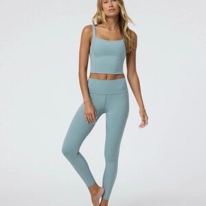 NWT Vuori Rib Inversion Set | size M